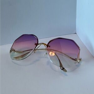 Gradient Pink and Purple Sunglasses